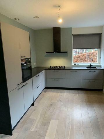 Keuken demontage of verwijderen beschikbaar voor biedingen