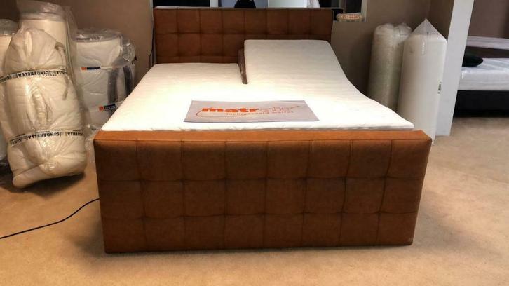 Boxsrping Elektrisch Pocketveer compleet Cognac NIEUW, Huis en Inrichting, Slaapkamer | Boxsprings, Nieuw, 180 cm, 200 cm, Ophalen