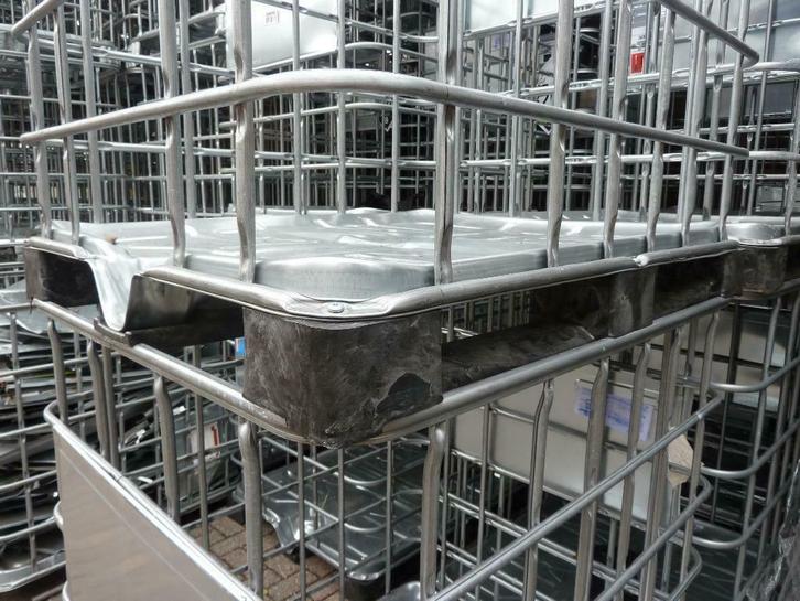 kratten/grote stalen kratten/manden /kooien, Tuin en Terras, Overige Tuin en Terras, Gebruikt, Ophalen