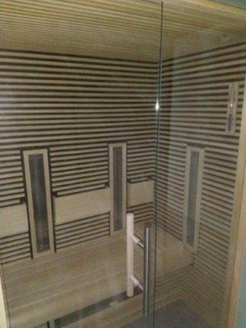Luxe finse sauna met infrarood
