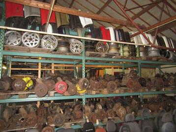 veel Opel Manta A en Ascona A onderdelen,bj 1970 t/m 1975 beschikbaar voor biedingen