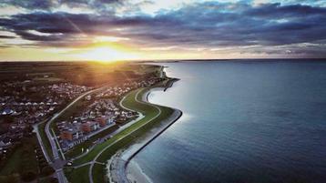 LAST MINUTE Zeeland: huis direct aan Oosterscheld! beschikbaar voor biedingen