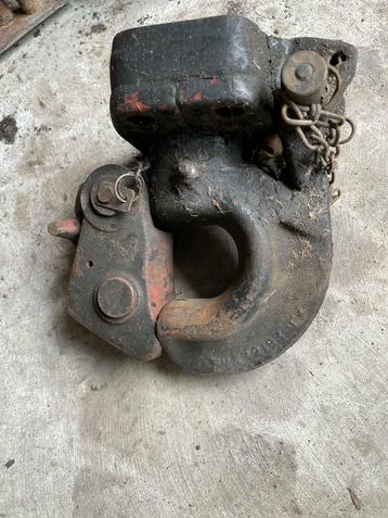 Natohaak  beschikbaar voor biedingen