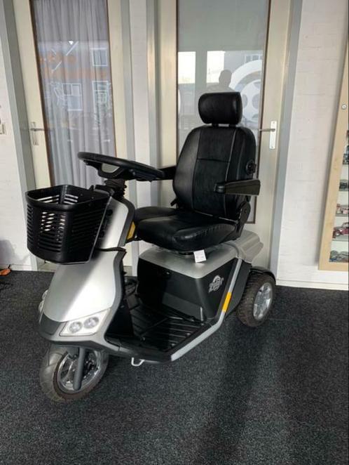 Pride Zolar NIEUWSTAAT nieuwe 73 Ah accu's 6 mnd gar, Diversen, Brommobielen en Scootmobielen, Zo goed als nieuw, Pride, Ophalen of Verzenden