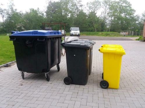 Kunststof containers, pallets, rijplaten etc etc, Doe-het-zelf en Verbouw, Overige Doe-het-zelf en Verbouw, Zo goed als nieuw