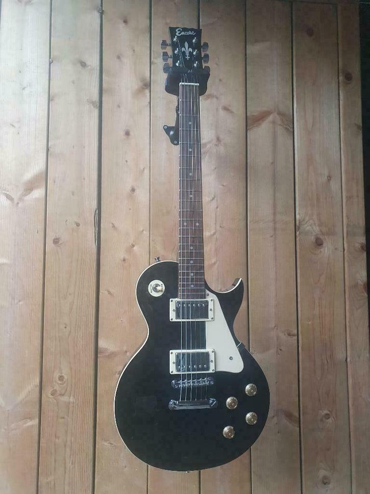 Les paul style guitars, Muziek en Instrumenten, Snaarinstrumenten | Gitaren | Elektrisch, Zo goed als nieuw, Solid body, Overige merken