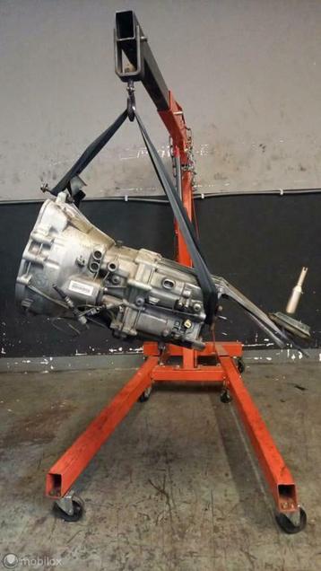 BMW 1-3-serie E81-E90 ('05-08) 318i/320i 16V Versnellingsbak beschikbaar voor biedingen