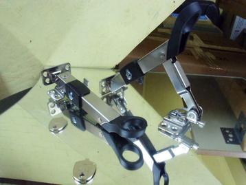 Axa Raamuitzetter RVS - zwart 2660-20-81 NIEUW   beschikbaar voor biedingen