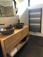 Massief eiken badmeubel met handdoekvak👌, Huis en Inrichting, Badkamer | Badkamermeubels, Ophalen of Verzenden, Zo goed als nieuw