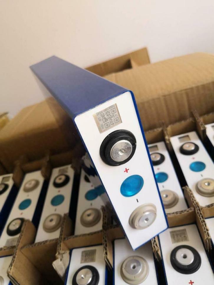 Lithium cel LiFePO4 LTO, Hobby en Vrije tijd, Elektronica-componenten, Nieuw, Ophalen of Verzenden