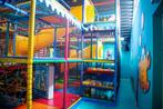 Vakantie Friesland : Kamperen-Bungalows-Caravans-Tenten, Wasmachine, Aan meer of rivier, Recreatiepark