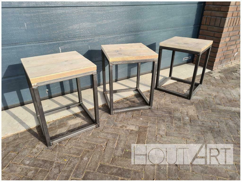 Bijzettafel van stalen frame met steigerhout, Minder dan 45 cm, Minder dan 55 cm, Metaal of Aluminium, Nieuw