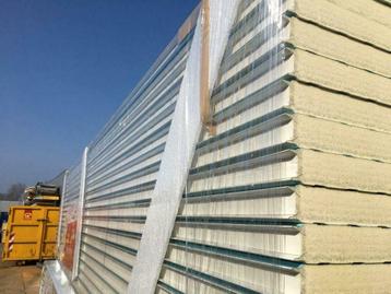 Sandwichpanelen 40 / 60 mm, gevelpanelen AANBIEDING beschikbaar voor biedingen