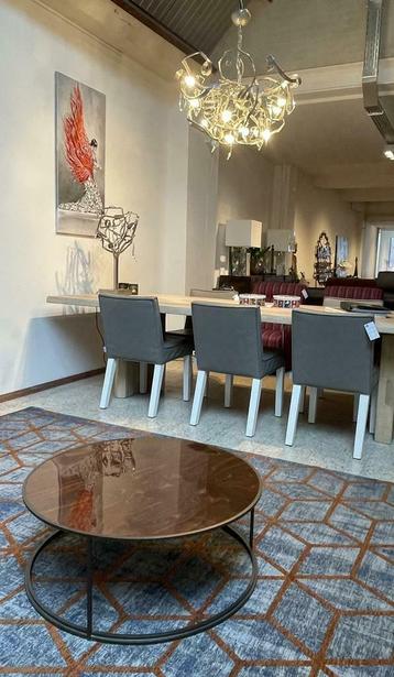 Leolux Gloss salontafel beschikbaar voor biedingen