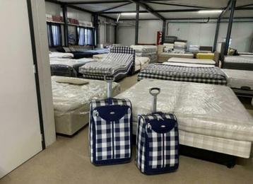 HASTENS OUTLET WINKEL Hästens bjx toppers en outlet bedden  beschikbaar voor biedingen