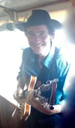 Muziekonderneming ERNEZT, Diensten en Vakmensen, Muzikanten, Artiesten en Dj's, Band