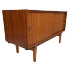Vintage compact dressoir TV meubel lowboard jaren 60
