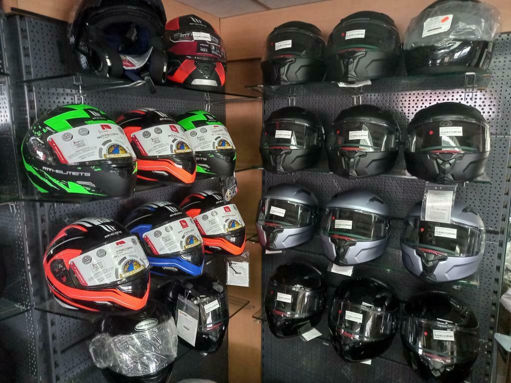 ≥ Diverse bromfiets helmen: jet, integraal, cross en systeem —  Brommerhelmen — Marktplaats