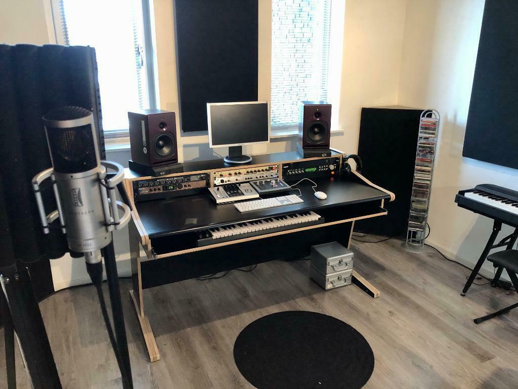 Van der Vechte Audioproductions, Diensten en Vakmensen, Muzikanten, Artiesten en Dj's, Solo-artiest