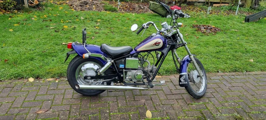 ≥ Honda Jazz 50 met bromfiets kenteken dax monkey solo — Brommers | Honda —  Marktplaats