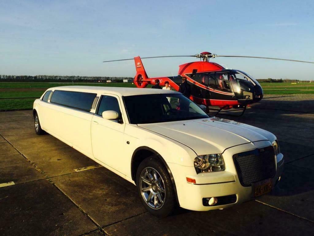Trouw auto limousine, Diensten en Vakmensen, Verhuur | Auto en Motor, Limousine, Trouwauto, Met chauffeur