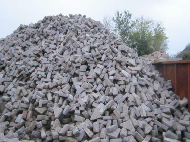 Gebruikte Betonklinkers  en  2e Keus  Betonklinkers, Tuin en Terras, Overige Tuin en Terras, Gebruikt, Ophalen
