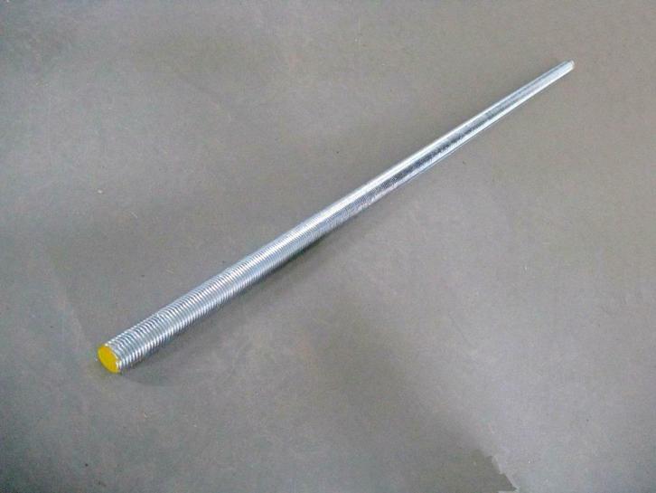 Draadeind M16 100 cm lang verzinkt, Doe-het-zelf en Verbouw, IJzerwaren en Bevestigingsmiddelen, Nieuw, Overige typen, 250 mm of meer