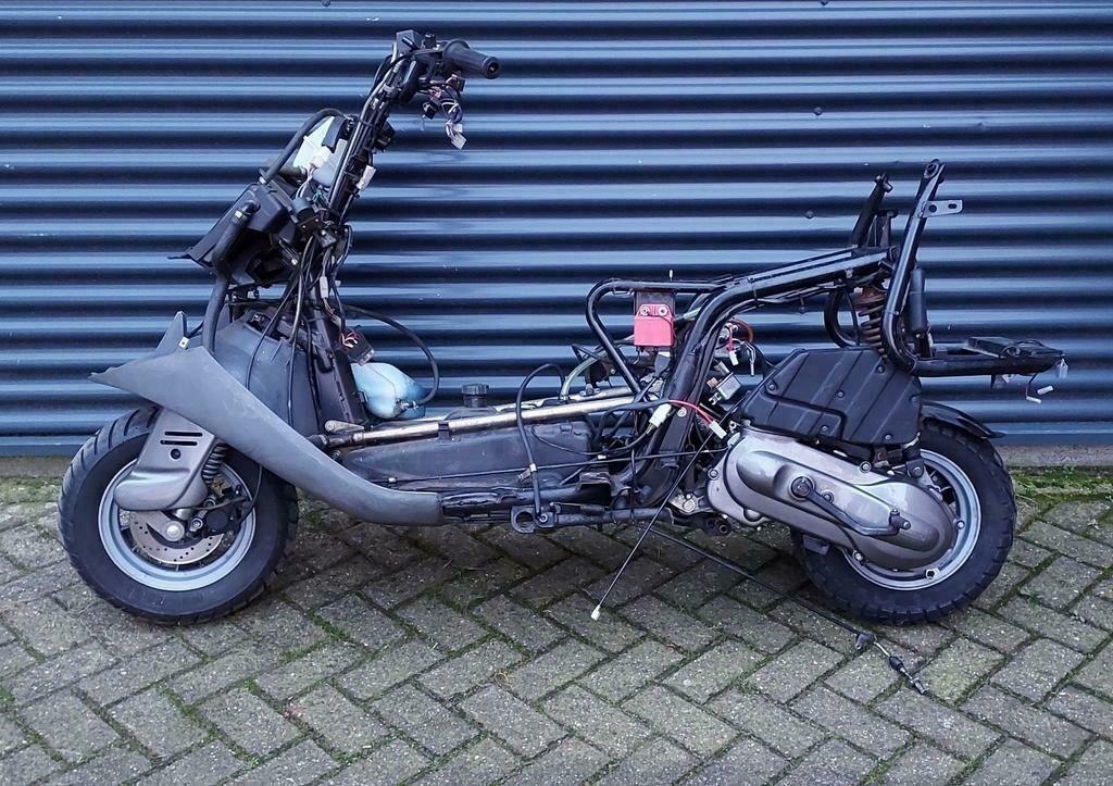 ≥ Piaggio 125cc 2Takt Watergekoeld Blok motor zip 172cc 180cc —  Brommeronderdelen | Scooters — Marktplaats