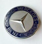Auto Logo embleem: Mercedes Benz.
