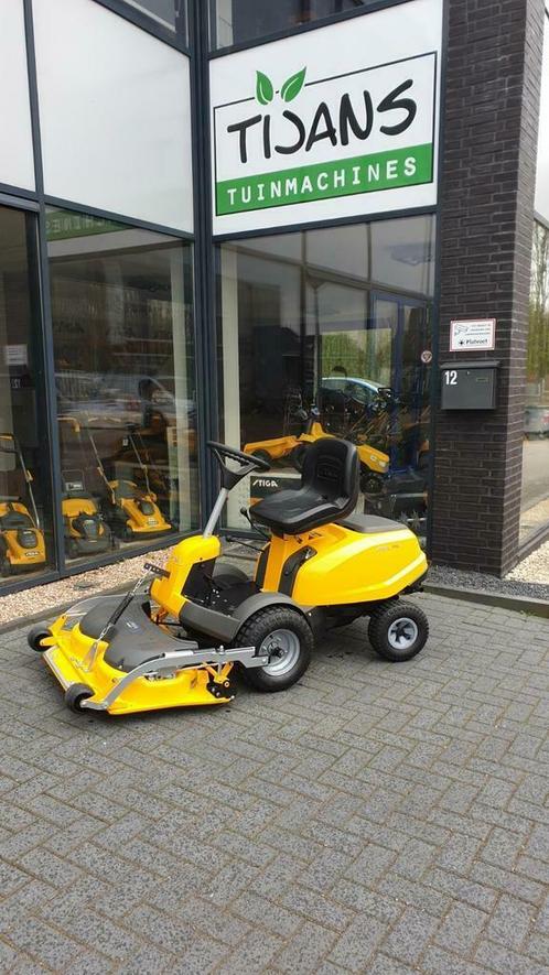 Nieuwe stiga  villa  15  hst  met  maaidek  frontmaaier, Tuin en Terras, Zitmaaiers, Nieuw, 90 tot 120 cm, Ophalen of Verzenden