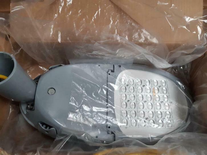 Diverse nieuwe led armaturen, Tuin en Terras, Buitenverlichting, Nieuw, Minder dan 50 watt, Led, Ophalen of Verzenden