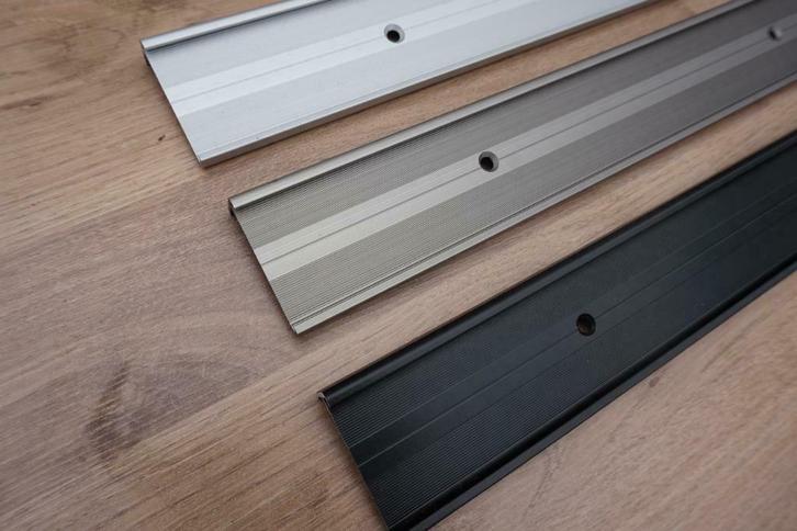 Trapneusprofiel voor pvc vloeren 3mm 15-delige set voor 125€, Doe-het-zelf en Verbouw, Metalen, Nieuw, Aluminium, Ophalen