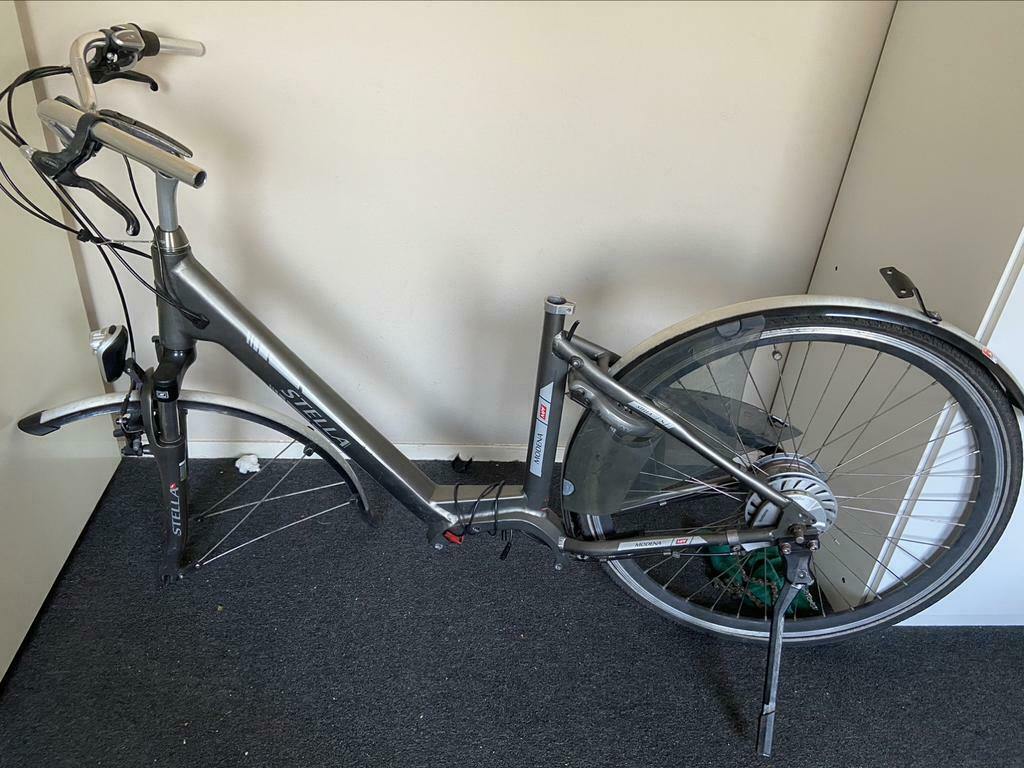 ≥ Stella modena frame en achter wiel voor onderdelen — Elektrische fietsen  — Marktplaats