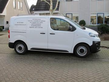 Reparatie en installatie van tv's, audio, dvd's etc. beschikbaar voor biedingen