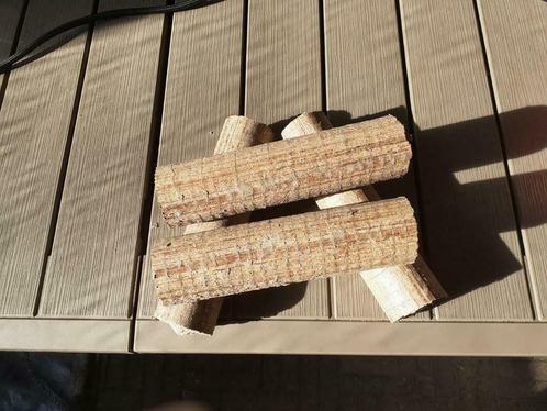 Houtbriketten, Bio briket, inplaats van openhaardhout, Tuin en Terras, Haardhout, Blokken, Beukenhout, 6 m³ of meer, Ophalen