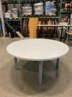 Koffietafel / tafel diameter 160xH74 cm, 175euro/stuk, 1stuk