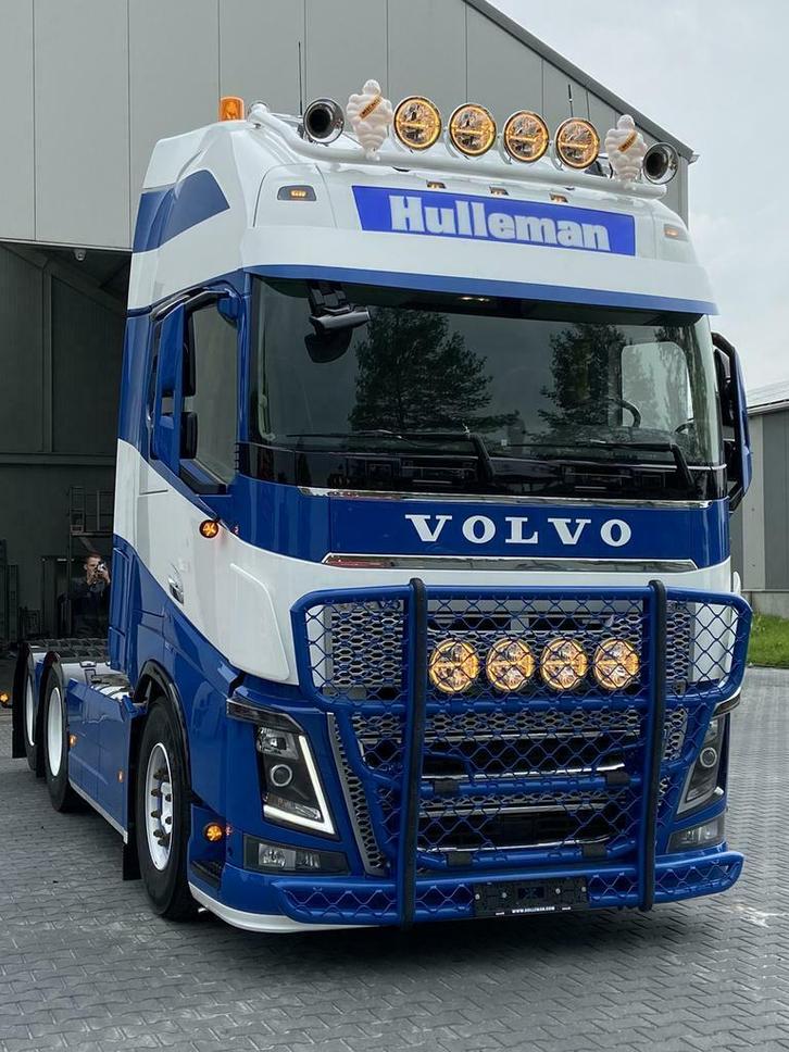 Rvs Lampenbeugel Volvo FH4 Globetrotter & Globetrotter XL, Auto-onderdelen, Vrachtwagen-onderdelen, Volvo, Verlichting, Nieuw