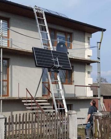 Ladderlift pannenlift **Bouwma 200 kg 13,3 meter compleet** beschikbaar voor biedingen