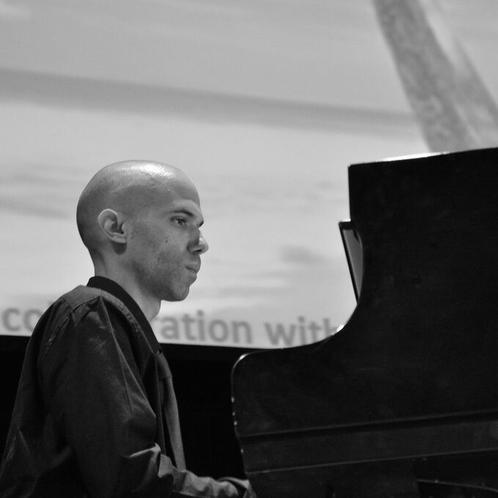 Pianolessen in regio Den Haag / Piano lessons in The Hague, Diensten en Vakmensen, Muziekles en Zangles, Toetsinstrumenten, Komt aan huis