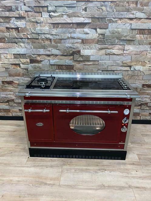 Prachtige J.Corradi keramisch 5 zones + wokbrander 120 cm, Witgoed en Apparatuur, Fornuizen, Zo goed als nieuw, Vrijstaand, Keramisch