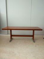 Vintage strakke salon tafel., 100 tot 150 cm, Teakhout, Zo goed als nieuw, Minder dan 50 cm