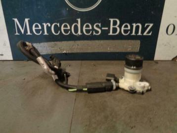 Adbluepomp Mercedes W212 W166 F02C250151 beschikbaar voor biedingen