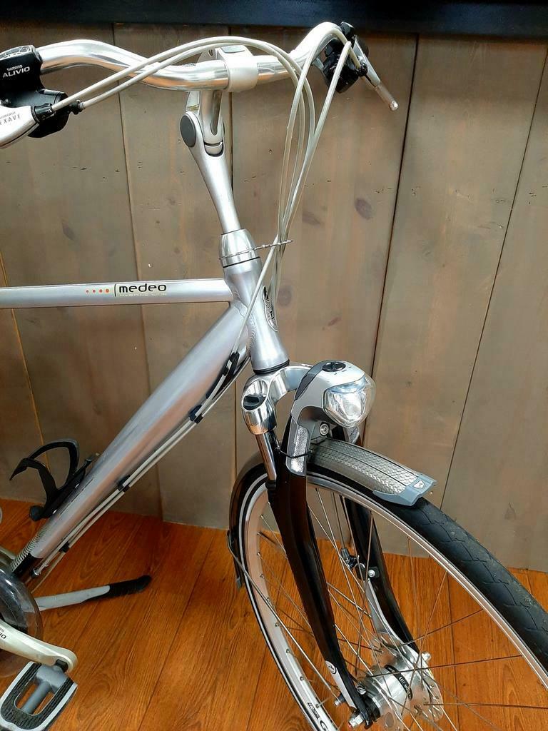≥ Gazelle medeo hybride fiets Toerfiets 24 versnellingen — Fietsen | Heren  | Herenfietsen — Marktplaats