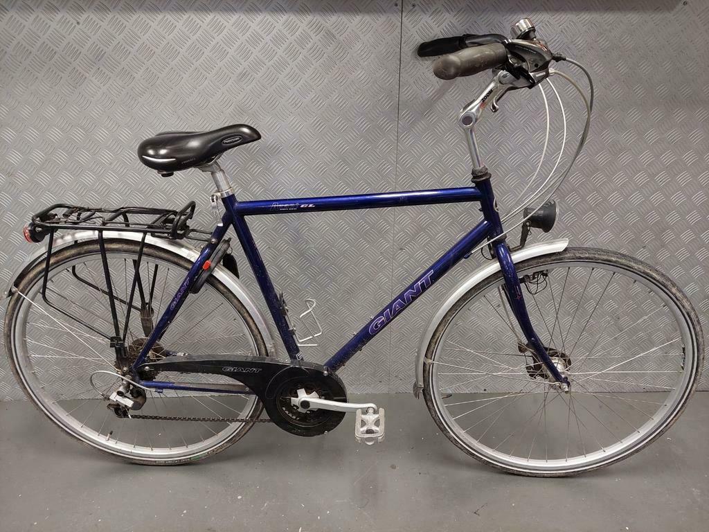 ≥ Giant avant herenfiets met shimano versnellingen — Fietsen | Heren |  Herenfietsen — Marktplaats