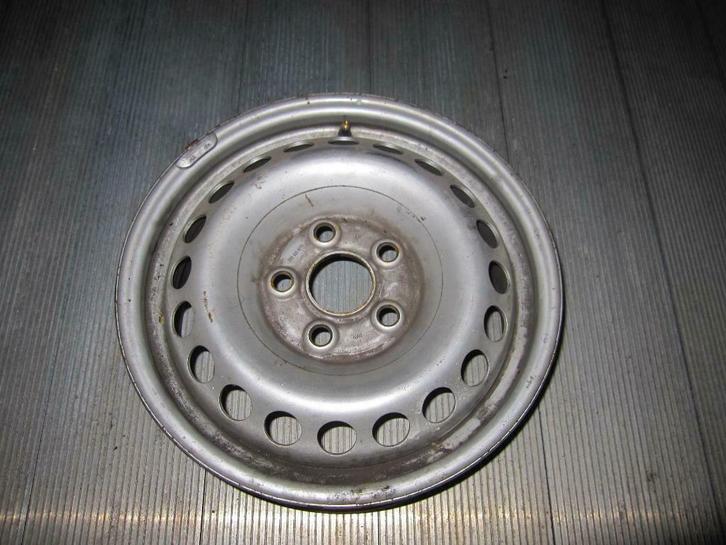 Mercedes Vito velg W639 W447 /Sprinter, VW T 5 / Crafter, Auto-onderdelen, Ophanging en Onderstel, Audi, Mercedes-Benz, Gebruikt
