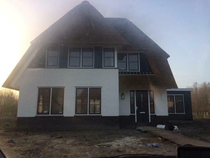 Stukadoor gezocht? schilderen(binnen en buiten) gipsplaten, Diensten en Vakmensen, Schilders en Behangers, Behangen, Binnenschilderwerk