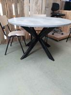Nieuwe ronde tafels metalen spinpoot , betonlook ,houtlook