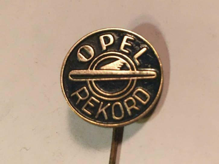 Metalen OPEL REKORD Automodel Speld (Blauw)., Verzamelen, Speldjes, Pins en Buttons, Zo goed als nieuw, Speldje of Pin, Transport