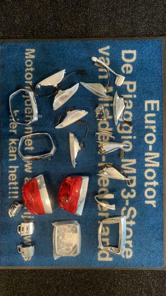 Vespa onderdelen van alles wat, Fietsen en Brommers, Brommeronderdelen | Scooters, Vespa, Ophalen of Verzenden