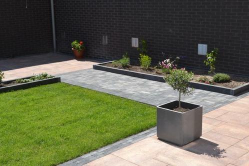 Van den Hout Bestratingen, Diensten en Vakmensen, Tuinmannen en Stratenmakers, Bestrating, Hekwerk of Schuttingen, Tuin- of Vijveraanleg